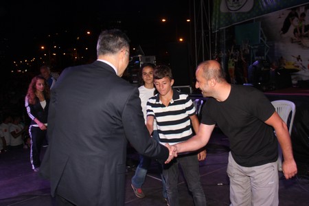 100 Bin Kişi Bu Şenlikleri İzledi – 10 176