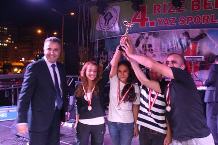 100 Bin Kişi Bu Şenlikleri İzledi – 10 180