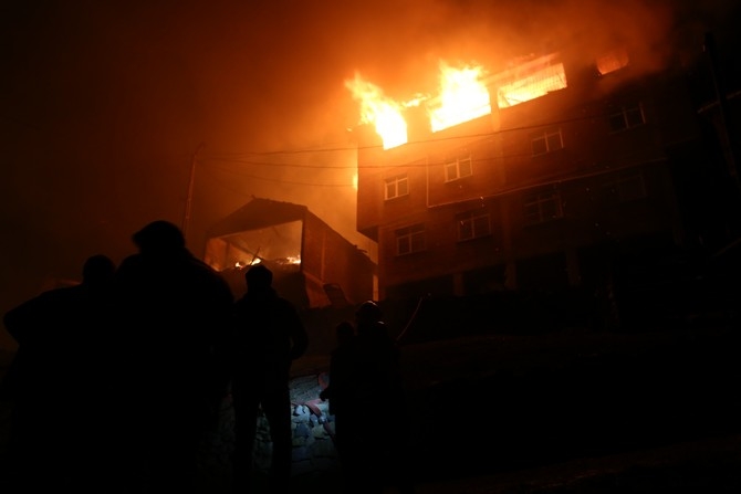 Araklı'daki yangın 6 saatte kontrol altına alındı 10