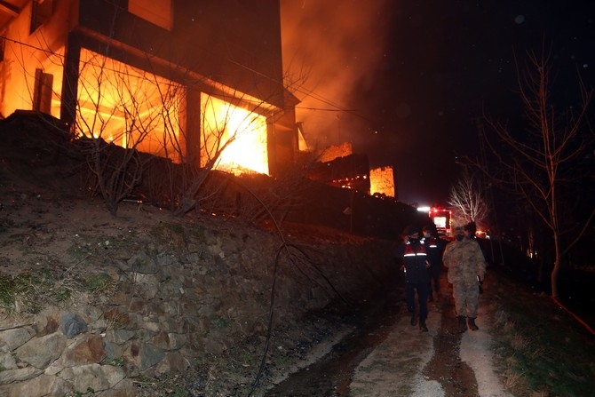 Araklı'daki yangın 6 saatte kontrol altına alındı 18