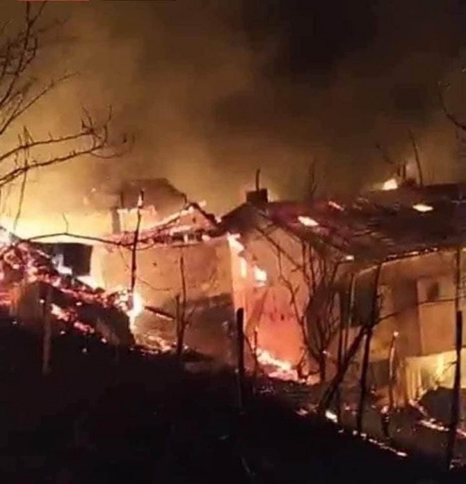 Araklı'daki yangın 6 saatte kontrol altına alındı 34