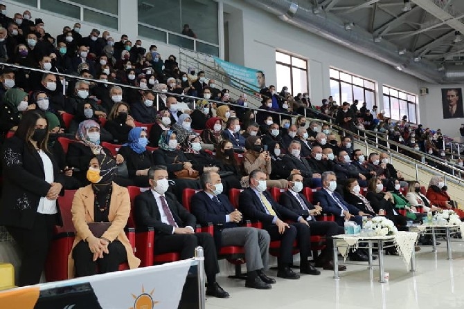 AK Parti Rize İl Kadın Kolları Kongresi Gerçekleşti 12
