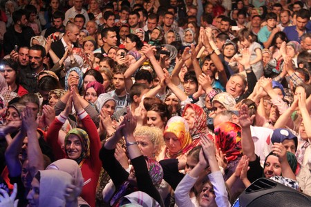 100 Bin Kişi Bu Şenlikleri İzledi – 11 51