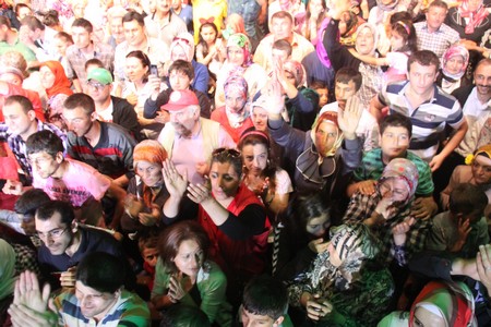 100 Bin Kişi Bu Şenlikleri İzledi – 11 59