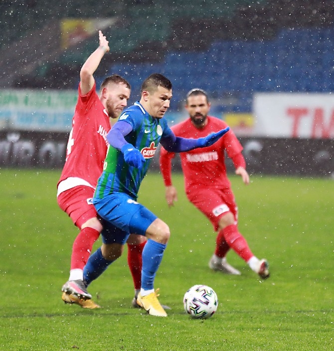 Çaykur Rizespor - Gaziantep FK Maçından Kareler 4