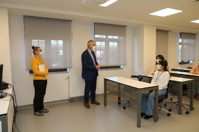RTEÜ’de Hastane Öncesi Acil Sağlık Simülasyon Eğitimi Verildi 4