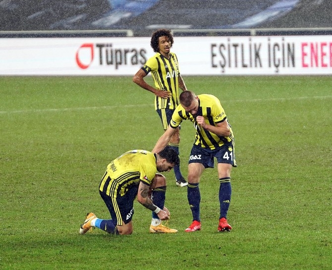 Fenerbahçe - Çaykur Rizespor Maçından Kareler 30