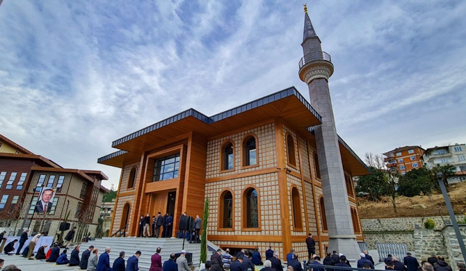 Cumhurbaşkanı Erdoğan, RTEÜ'de Cami Açılışını Gerçekleştirdi 17