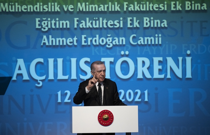 Cumhurbaşkanı Erdoğan, RTEÜ'de 2 Fakültenin Ek Binasının Açılışını  15