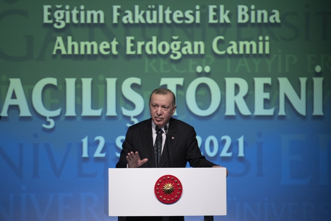 Cumhurbaşkanı Erdoğan, RTEÜ'de 2 Fakültenin Ek Binasının Açılışını  17