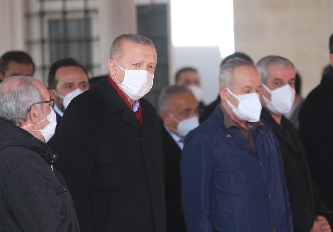 Cumhurbaşkanı Erdoğan, Hafız Nazırlı'nın cenaze namazına katıldı 10