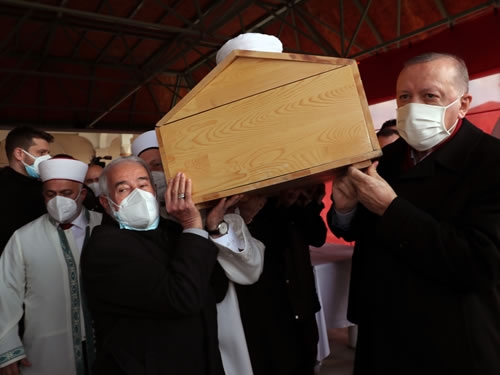 Cumhurbaşkanı Erdoğan, Hafız Nazırlı'nın cenaze namazına katıldı 14