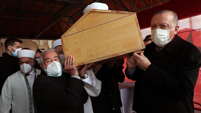 Cumhurbaşkanı Erdoğan, Hafız Nazırlı'nın cenaze namazına katıldı 16