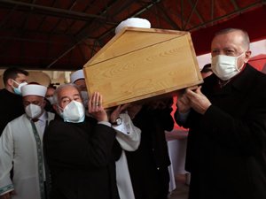 Cumhurbaşkanı Erdoğan, Hafız Nazırlı'nın cenaze namazına katıldı