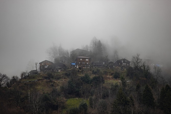 Kaçkar Dağları'nda sis ve kar yağışı 19