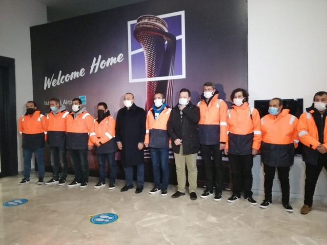 Nijerya'da serbest bırakılan 15 Türk denizci İstanbul'a geldi 18