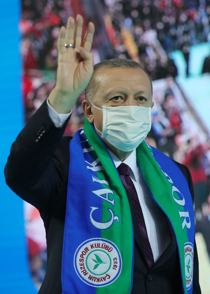 Cumhurbaşkanı Erdoğan AK Parti Rize İl Kongresi'ne Katıldı 11