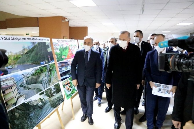 Cumhurbaşkanı Erdoğan Rize Valiliği ile Belediyeyi Ziyaret Etti 10