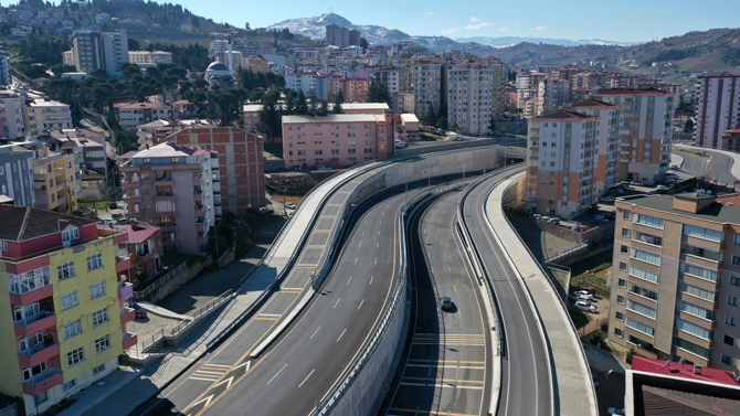 Karadeniz Sahil Yolu'nun Trabzon geçişinde trafiği rahatlatacak pro 10