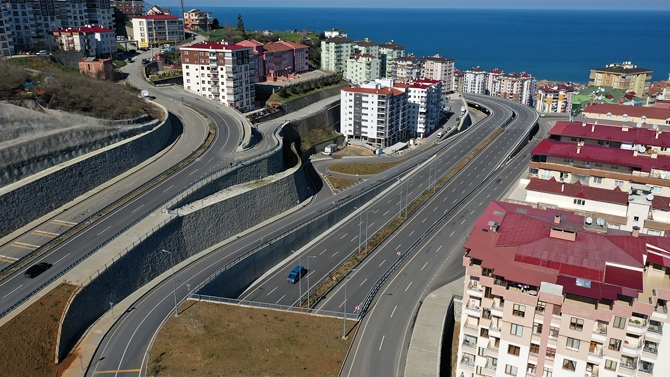 Karadeniz Sahil Yolu'nun Trabzon geçişinde trafiği rahatlatacak pro 7
