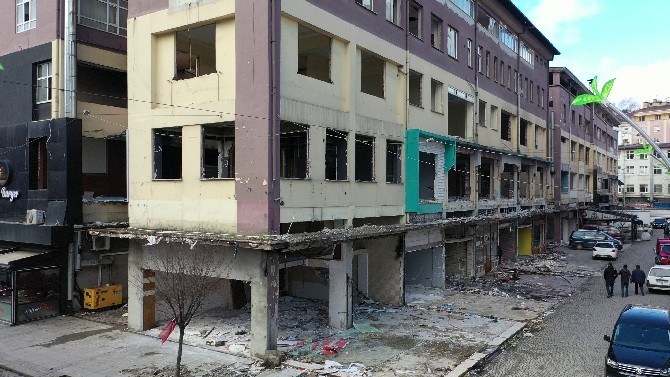 Rize'de Belediye Bloklarının Yıkımına Başlanmasına Sayılı Günler Ka 10
