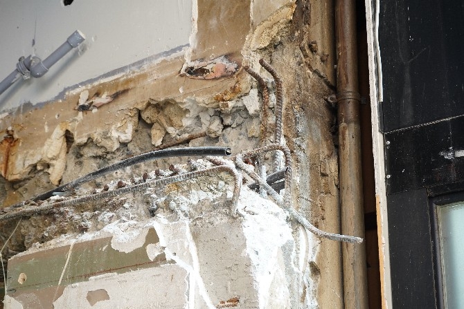 Rize'de Binalar Boşalınca Acı Gerçek Ortaya Çıktı 4