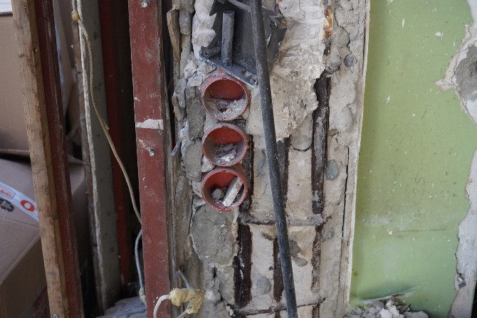 Rize'de Binalar Boşalınca Acı Gerçek Ortaya Çıktı 6