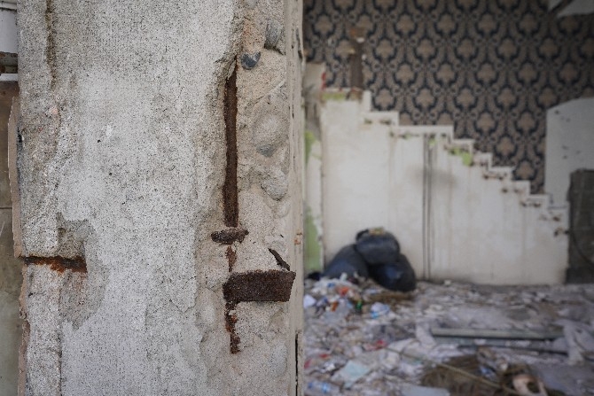 Rize'de Binalar Boşalınca Acı Gerçek Ortaya Çıktı 8