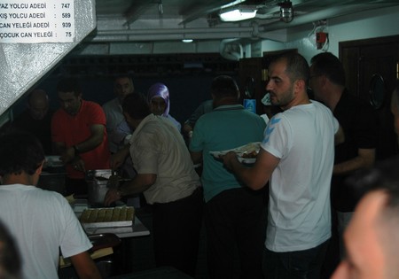 Rize’de Gemide İftar Vakti 15