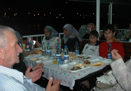 Rize’de Gemide İftar Vakti 24