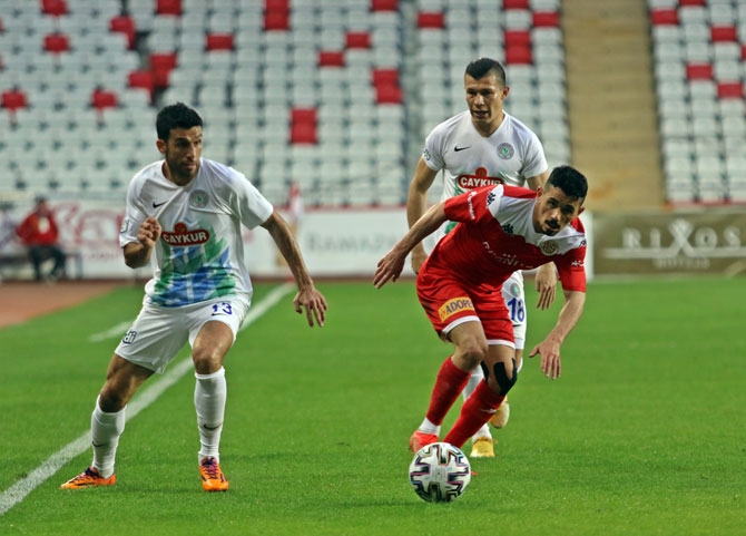 Fraport TAV Antalyaspor - Çaykur Rizespor Maçından Kareler 17