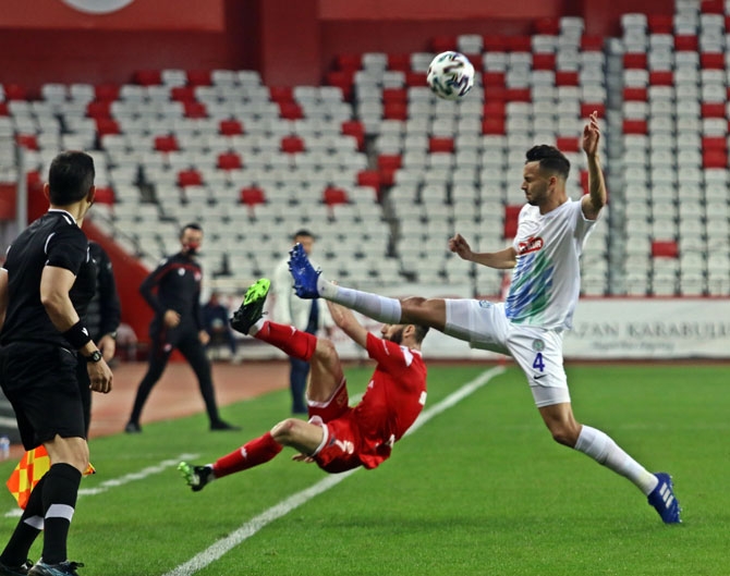 Fraport TAV Antalyaspor - Çaykur Rizespor Maçından Kareler 22