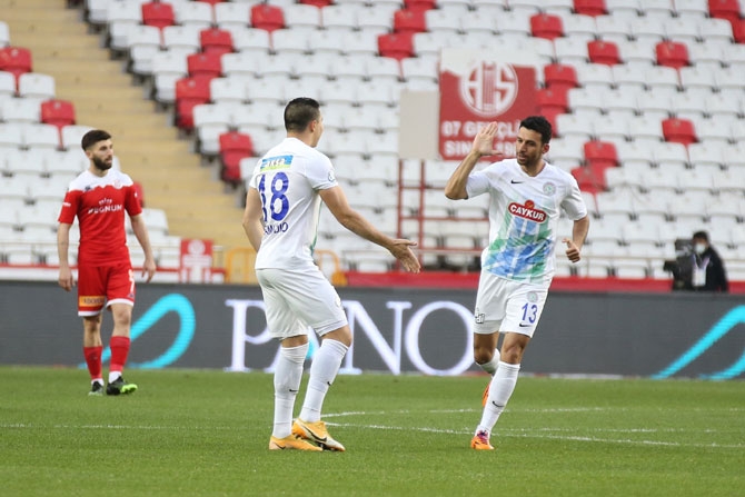 Fraport TAV Antalyaspor - Çaykur Rizespor Maçından Kareler 6