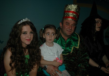 2 Ayrı Program 2 Ayrı Coşku 12