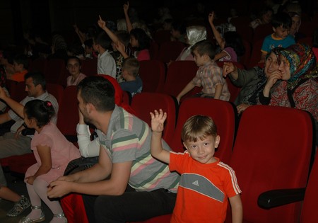 2 Ayrı Program 2 Ayrı Coşku 2