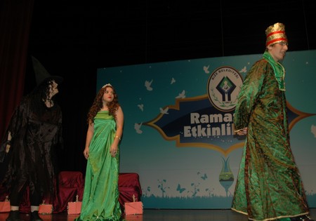 2 Ayrı Program 2 Ayrı Coşku 29