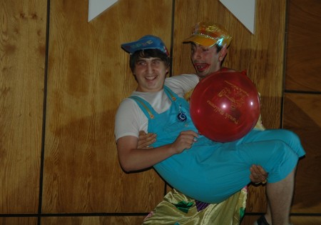 2 Ayrı Program 2 Ayrı Coşku 43