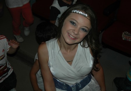 2 Ayrı Program 2 Ayrı Coşku 51