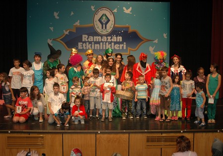 2 Ayrı Program 2 Ayrı Coşku 62