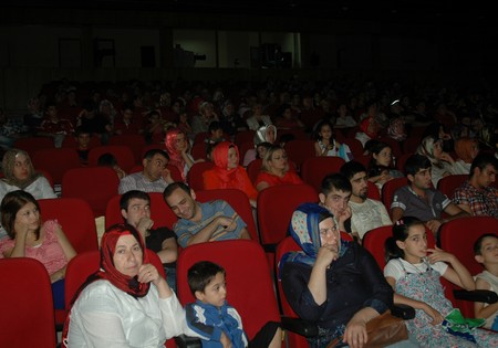 Rize'de İbrahim Sadri Fırtınası Esti 20