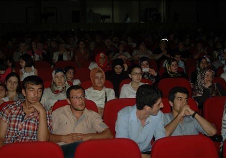 Rize'de İbrahim Sadri Fırtınası Esti 25