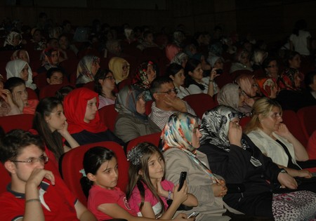 Rize'de İbrahim Sadri Fırtınası Esti 31