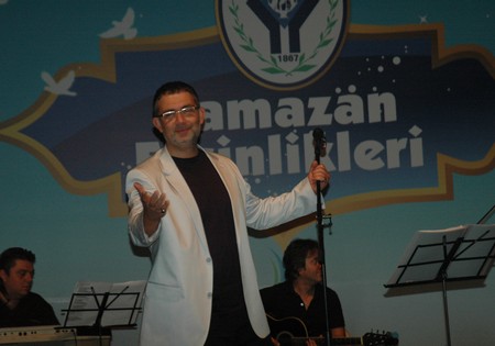 Rize'de İbrahim Sadri Fırtınası Esti 47