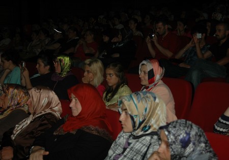 Rize'de İbrahim Sadri Fırtınası Esti 8