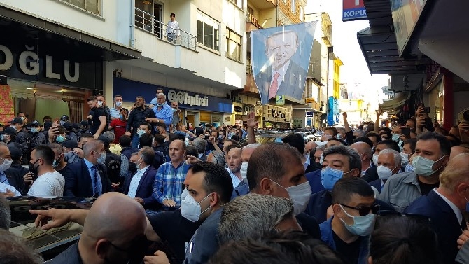 İYİ Parti Genel Başkanı Meral Akşener, Rize'de protesto edildi 25