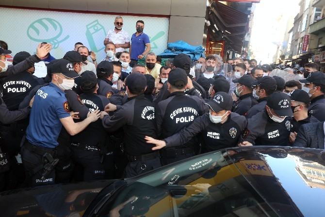 İYİ Parti Genel Başkanı Meral Akşener, Rize'de protesto edildi 9