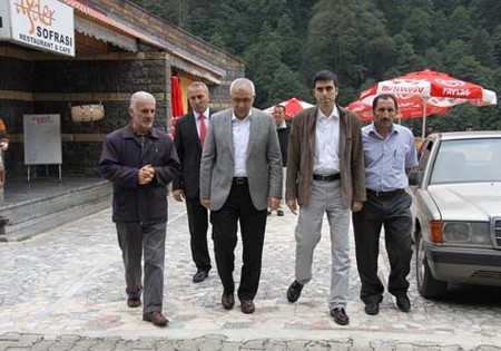 Rize Valisi Nurullah Çakır Ayder'de İncelemede 5