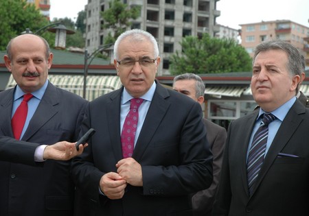 Rize Valisi Çakır El Öptü Eli Öpüldü 32