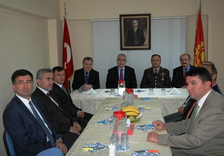 Rize Valisi Çakır El Öptü Eli Öpüldü 41