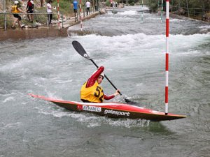 Artvin’de kano yarışları düzenlendi